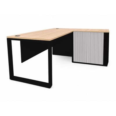 1600 Desk with Credenza